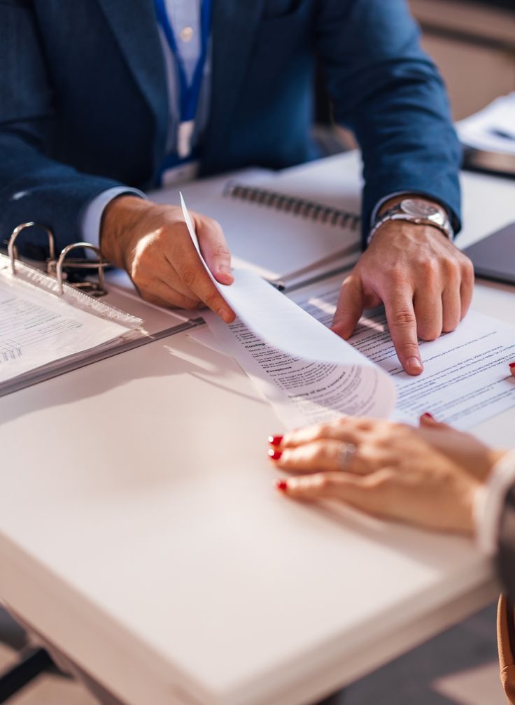 #وکیل_قرارداد #دفتر_وکالت_اروند #وکیل_پایه_یک_دادگستری